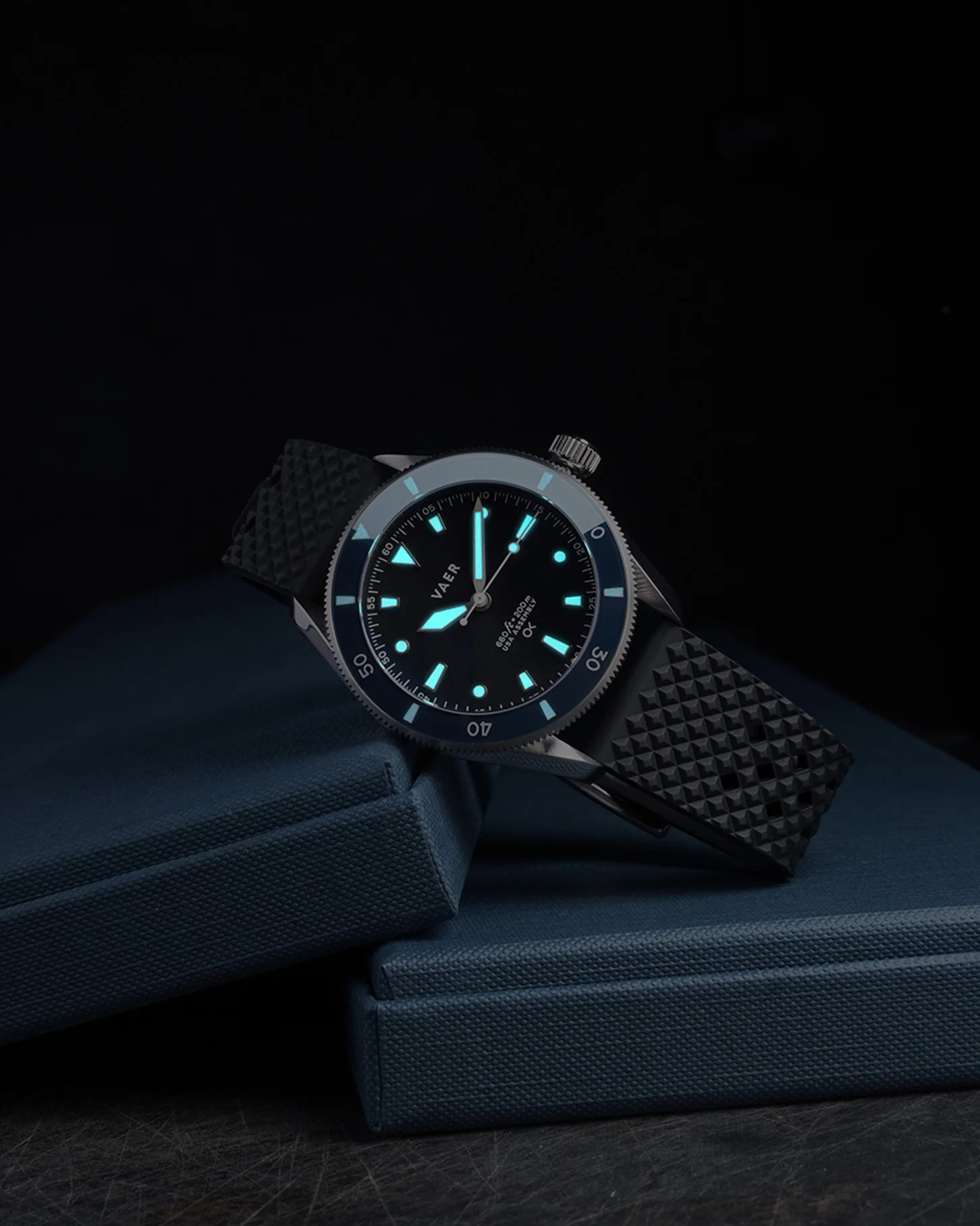 VAER x Outerknown D4 USA Solar Diver - Image 6